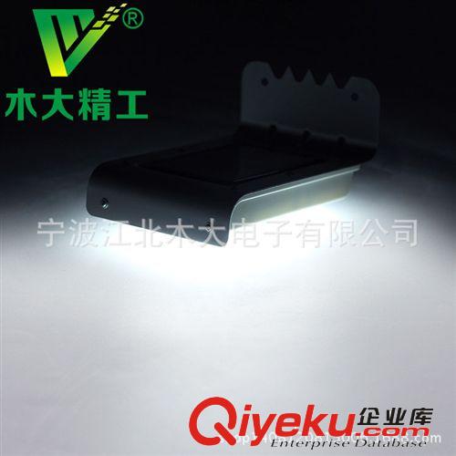 太陽(yáng)能燈 聲控?zé)?小路燈 防水室外照明LED 庭院野外燈原始圖片2
