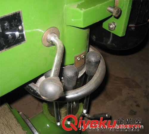 【廠家直銷】Z516-1型（鉆孔機(jī)）工業(yè)臺式鉆床，4種轉(zhuǎn)速原始圖片3