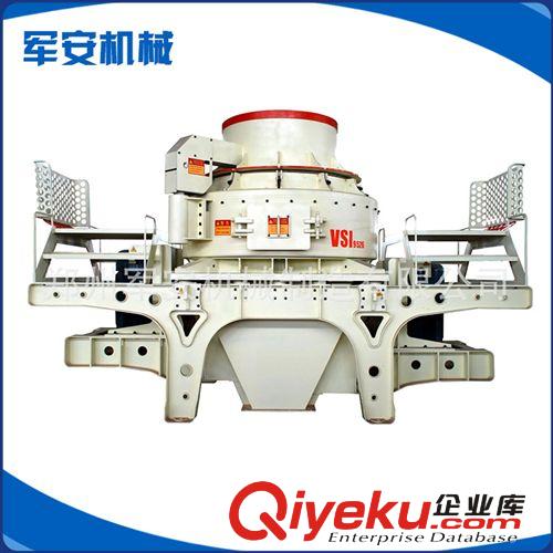專業(yè)生產細碎制砂機 新型河卵石制砂機 新型優(yōu)質制沙機