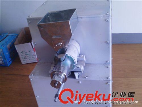 武漢市專用膨化機   雞鴨魚飼料膨化機  膨化{zd1}價原始圖片2
