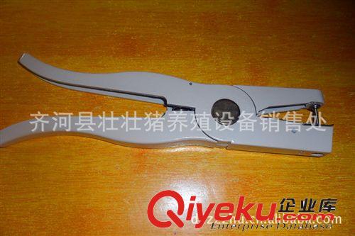 廠家直銷(xiāo)不銹鋼耳標(biāo)鉗 豬用標(biāo)識(shí)工具耳號(hào)鉗 豬耳標(biāo)鉗 經(jīng)濟(jì)耐用原始圖片3