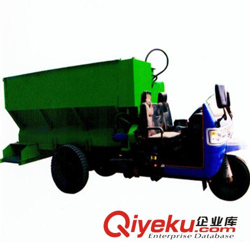 養(yǎng)牛設(shè)備——中型喂料車生產(chǎn)廠家原始圖片2