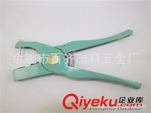 供應(yīng)3030畜牧羊耳標(biāo)動(dòng)物耳標(biāo)耳牌羊激光耳標(biāo)