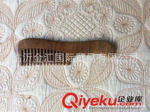 廠家批發(fā)供應(yīng) 綠檀木梳子 正品玉檀香木梳 護發(fā)美發(fā)梳子 可混批原始圖片2