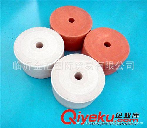 供應(yīng)出口微量元素舔塊 圓形中孔5kg/塊4塊/箱 可根據(jù)需要訂做生產(chǎn)