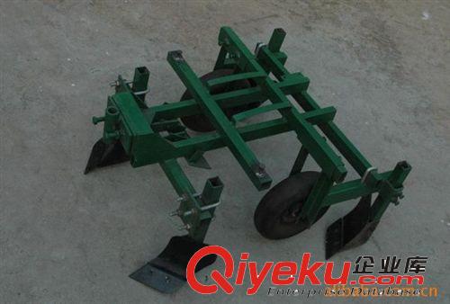 烏海花生地噴藥覆膜機 新型多功能覆膜機 小型馬鈴薯噴藥覆膜機