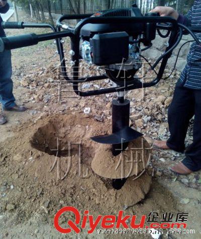 道路兩旁立柱挖坑鉆孔機  手提式鉆洞機02