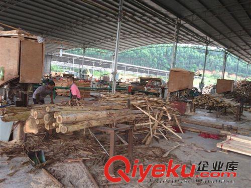 韶關(guān)產(chǎn)業(yè)基地直供 油灰刀木柄 扇子木柄 跳繩木柄 拖把木柄加工原始圖片2