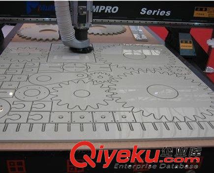 PP，PVC板材雕刻機 供應(yīng)PCB電鍍環(huán)保行業(yè)，PP.PVC塑膠開料雕刻機等(圖)原始圖片3