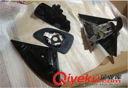 管件模具及產品 深圳專業模具制造與設計  插座模具  插座配件模具  注塑模具加工
