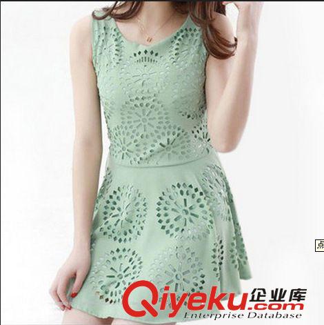 毛絨玩具激光切割機(jī)下料機(jī) 批發(fā)求購服裝、女式連衣裙、雪紡衫專用的服裝激光切割機(jī)原始圖片2