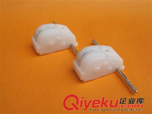 玩具配件 回力車牙箱