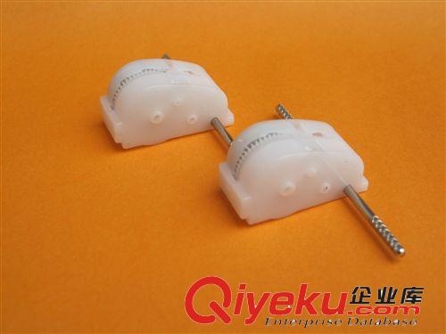 玩具配件 回力車牙箱