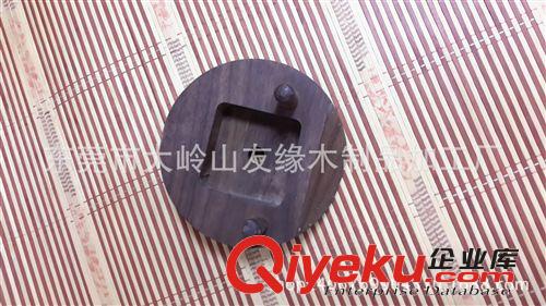 木制擺件品 友緣木藝制品廠供應(yīng) 木制工藝品 優(yōu)質(zhì)胡桃木工藝品原始圖片2