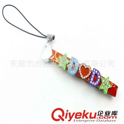 穿帶飾品 我司專業(yè)生產(chǎn)8MMDIY字母手機(jī)繩 8MM穿帶字母 PU手機(jī)繩批發(fā)銷售