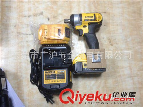 得偉電動工具 得偉電動工具充電式?jīng)_擊扳手DCF880M2