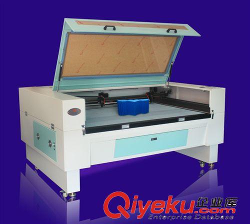 木工雕刻機 供應汕頭布料激光切割機| 服裝激光裁床