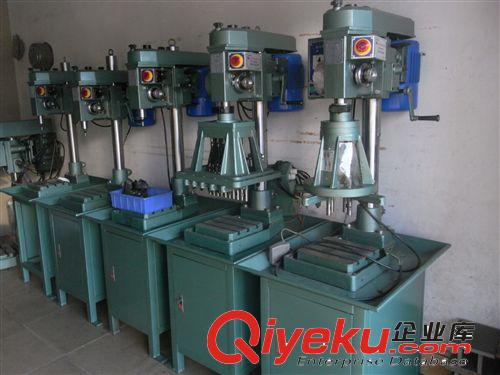 自動攻牙機 專業(yè)生產批發(fā)4508自動多頭攻絲機