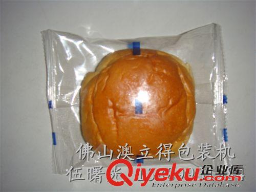 食品包裝機(jī) 面包全自動包裝機(jī)，江西面包包裝機(jī)廠家，面包包裝機(jī)價格配打碼機(jī)