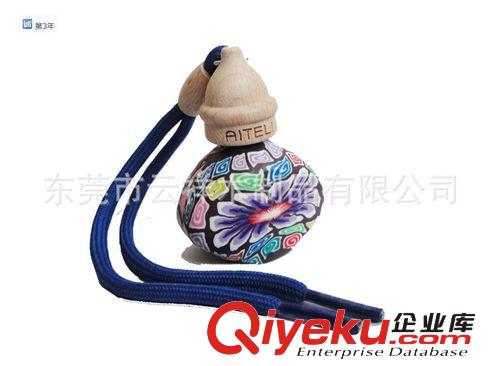 汽車香水掛飾 【汽車香熏用品】供應(yīng)六角形汽車香水掛飾
