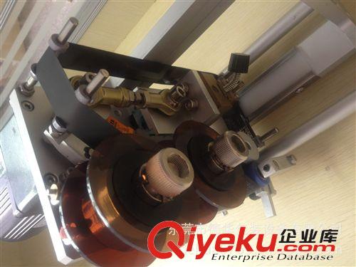 打碼機 DH-241B廣東東莞袋子，卡片，標簽有色打碼機