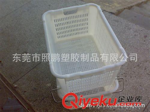 周轉(zhuǎn)籮 廠家批發(fā)廣西梧州十三號鐵耳膠筐 蔬菜周轉(zhuǎn)籮 塑料筐原始圖片2