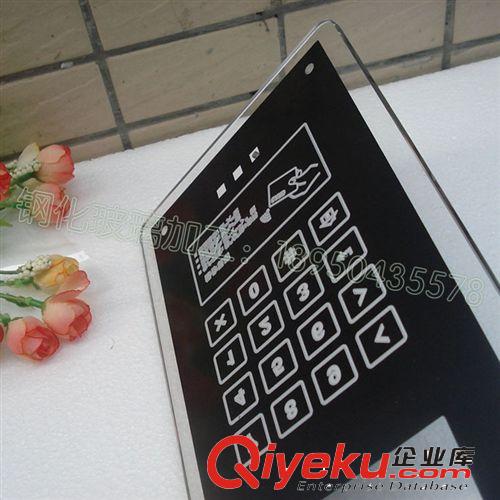 【電器玻璃】 玻璃廠大量加工鉆孔鋼化玻璃 可用于設(shè)備組件 黑色絲印操作界面原始圖片3