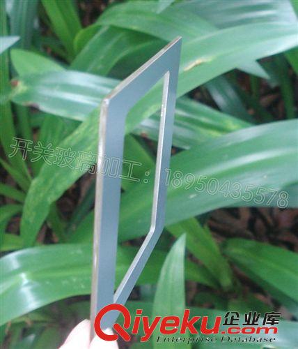 開孔開關(guān)插座面板 福清合誠玻璃廠加工生產(chǎn)86型單方孔鋼化玻璃