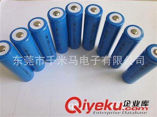 鋰電池電壓分類 充電尖頭鋰電池 強(qiáng)光手電筒18650充電鋰電池 3.7v 4800mAh