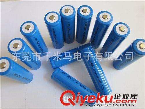 鋰電池電壓分類 充電尖頭鋰電池 強(qiáng)光手電筒18650充電鋰電池 3.7v 4800mAh