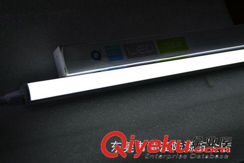 燈具 歐和LED燈架T5LED燈架14WLED燈架T5支架OHLED-T514W原始圖片2