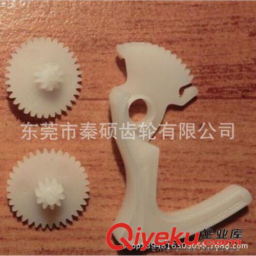 軍事模型 東莞市秦碩供應玩具泡泡槍塑膠齒輪塑膠齒輪組塑膠蝸桿耐磨損原始圖片2