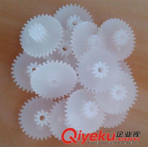 玩具配件 供應(yīng)東莞塑料齒輪  塑膠齒輪   玩具標(biāo)準(zhǔn)齒輪  雙聯(lián)齒輪原始圖片3