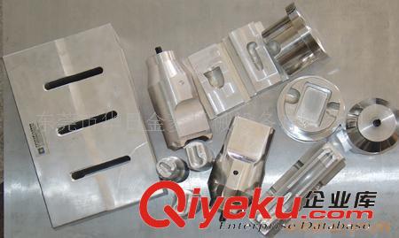 超聲波塑膠焊接設(shè)備 供應(yīng)東莞超聲波熔接機(jī)，深圳超聲波熔接機(jī)原始圖片3
