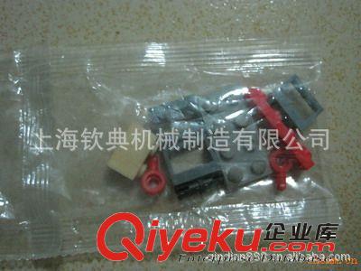 枕式包裝機(jī) 螺釘包裝機(jī) 螺絲釘包裝機(jī) 螺帽包裝機(jī) 螺栓包裝機(jī)原始圖片2