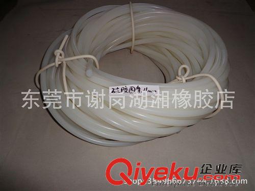 橡膠雜件 硅膠圓條用途廣泛、密封效果好。耐高溫220c°、安裝方便等優點原始圖片2
