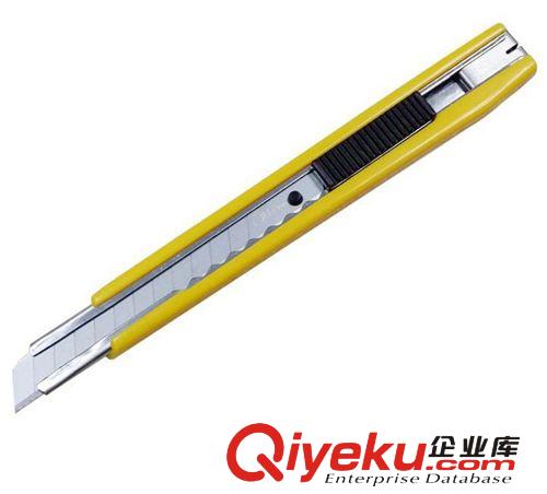 文具類 批發小號美工刀 專業裁紙工具 壁紙刀 LC-303辦公文教用品刀片