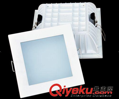 LED筒燈 廠家批發(fā) 新款5寸led筒燈 led筒燈燈外殼 壓鑄led筒燈燈套