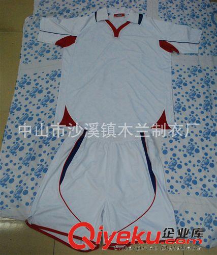 足球，籃球服 中山廠專業生產短袖運動足球球衣 中小學生球服承接外貿訂單