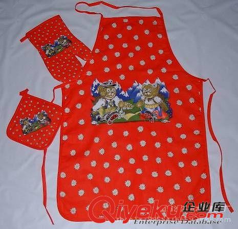 嬰兒服 哈衣 專業(yè)廠家生產(chǎn)時尚流行兒童全棉肚兜 可開17點增值稅 來圖來樣定做原始圖片2
