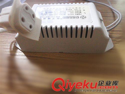    驅動鎮流器 原裝供應40WLED中功率電子鎮流器 220V綠色環保臥室燈飾{sx}節能