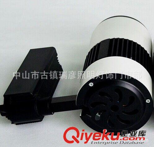 瑞彥COB軌道燈 COB 20W 30W  LED 軌道射燈 LED燈 服裝店 專賣店 led射燈原始圖片2