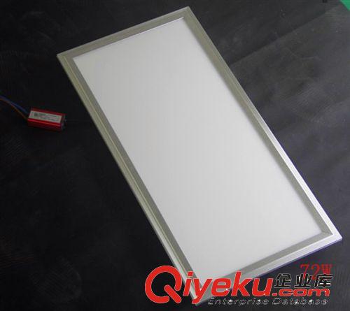 LED商業(yè)照明大燈系列 LED面板燈 面板燈600*1200 工程平板燈 廠家直銷 72W面板燈原始圖片3