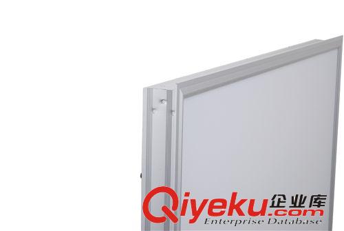 LED商業(yè)照明大燈系列 LED面板燈 平板燈600*60036W超薄格柵燈工程tj低光衰 商業(yè)照明原始圖片3