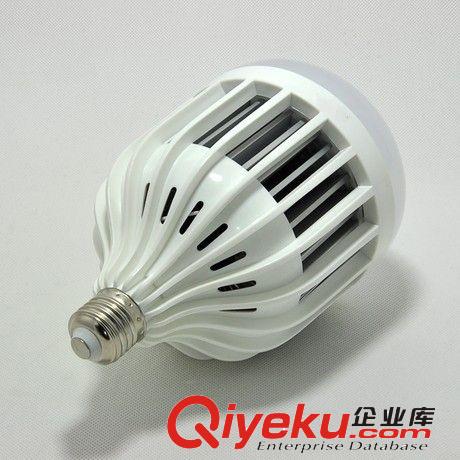 LED球泡燈 價格實惠，工廠批發 3W E14LED節能球泡燈 小頭燈泡
