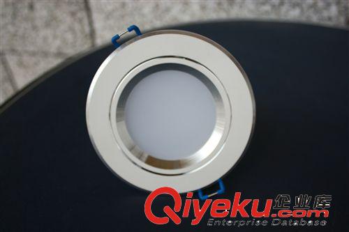 LED筒燈 大功率噴白節(jié)能3w2.5寸 5W3寸7W3.5寸9W4寸LED防霧天花筒燈