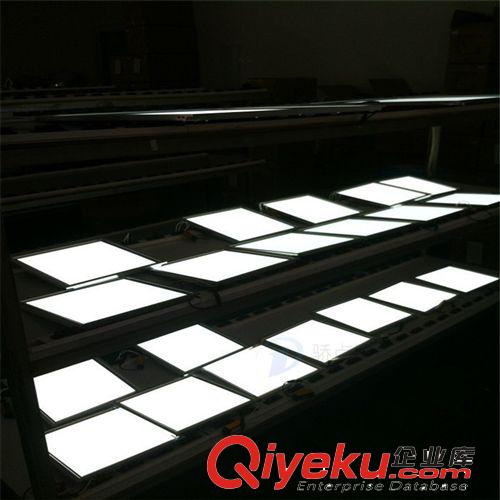 LED成品 LEDT8日光燈管 0.6米0.9米1. 2米超亮T8LED日光燈管廠家批發(fā)