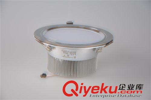 LED筒燈 供應(yīng)天花筒燈4寸7W 嵌入式筒燈9W 大功率筒燈12W原始圖片2