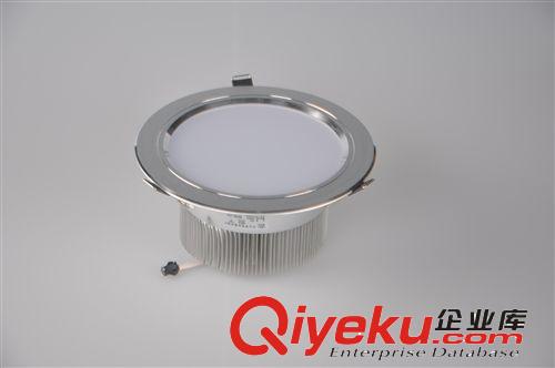 LED筒燈 供應(yīng)天花筒燈4寸7W 嵌入式筒燈9W 大功率筒燈12W原始圖片3