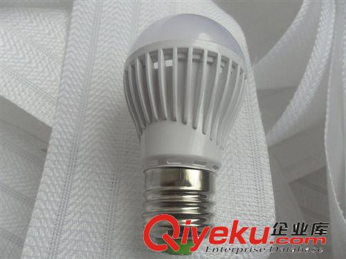LED聲光控?zé)魧^(qū) 夜光美5W LED聲控?zé)襞軧22光控球泡節(jié)能燈 led人體感應(yīng)燈E27原始圖片2